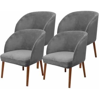 Imagem de Capa removível de veludo para cadeira de jantar com encosto arredondado e sem braços.