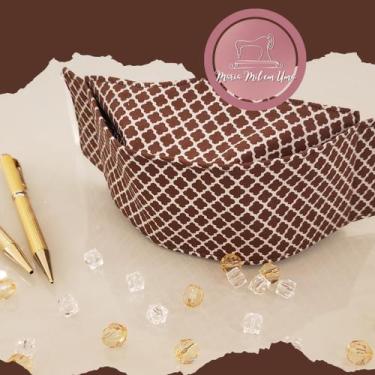 Imagem de Máscara de proteção respiratória não profissional de tecido marrom ara