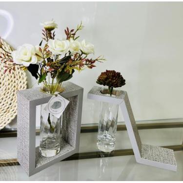 Imagem de Vaso em mdf cinza frizado  com vidro para flores e arranjos naturais e