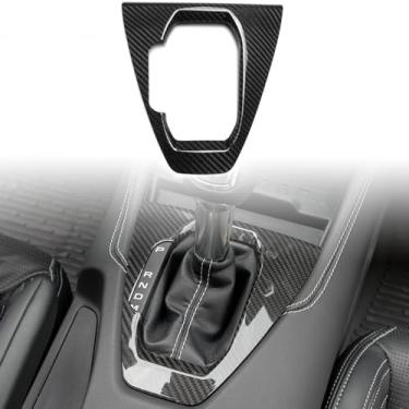Imagem de Jogon Moldura de painel de manípulo de mudança de marchas de fibra de carbono seco para Ford Mustang S650 5.0 GT Dark Horse Ecoboost Convertible 2024 2025 MT, na capa de acabamento surround do botão