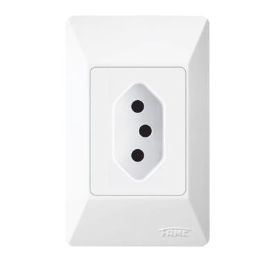 Imagem de Tomada 2P + T 10A 250 Volts Sistema Externo - 1405 - FAME