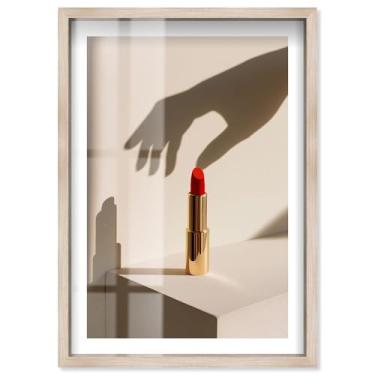 Imagem de Batom vermelho Shadowbox Print Glam Wall Decor por Notoriart, moldura loira, 28 x 40 cm
