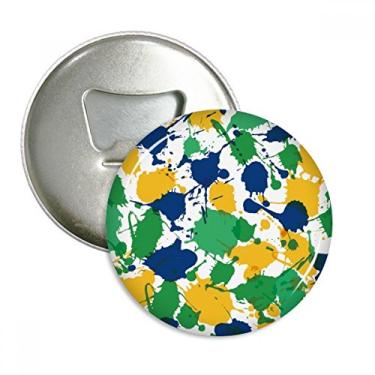 Imagem de Emblema multifuncional Printing Brazil com elementos culturais, abridor de garrafas, ímã de geladeira