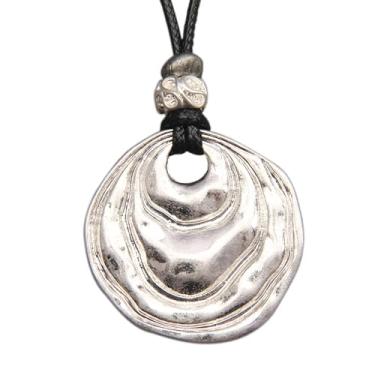 Imagem de AZORA Colar de pingente de anel múltiplo de cor bronze feito à mão estilo boho longo de corda de couro colar para mulheres, Couro, Sem Pedra Preciosa