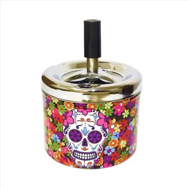 Imagem de Cinzeiro Metal C/Tampa Anti-Cheiro Giratória Redondo À Prova De Vento 9x7,5cm Fechado Automático Estampas Caveiras Mexicanas Premium (Spring Death)