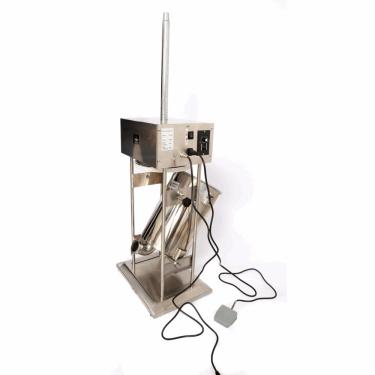 Imagem de Embutideira Ensacadeira Elétrica Para Linguiça Brimac Industrial Em Aço Inox 30L 220V ELB30