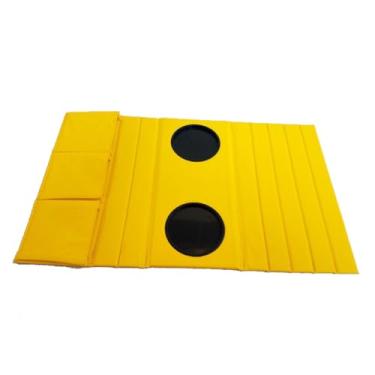 Imagem de Bandeja Esteira para braco sofa marrom mescla porta copos e porta controles Copos e Porta-Controles - Suporte para Celular e Objetos Pessoais - Prático e Resistente(Amarela)