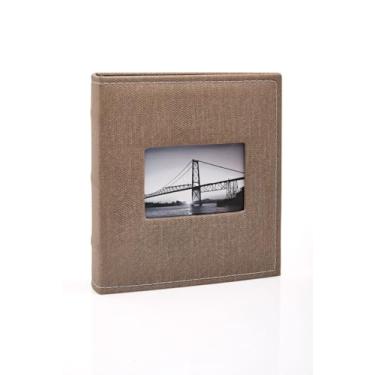 Imagem de Álbum de fotos Ical, encadernação fichário, para 100 fotos 15x21cm - envelope plástico preto - linha Prestige - capa com janela - modelo marrom-médio com costuras e janela - 483