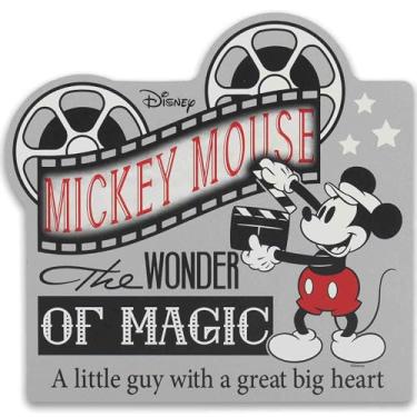 Imagem de Open Road Brands Disney Mickey Mouse Wonder of Magic Wood Wall Decor - Arte de parede vintage do Mickey Mouse para sala de estar ou sala de cinema