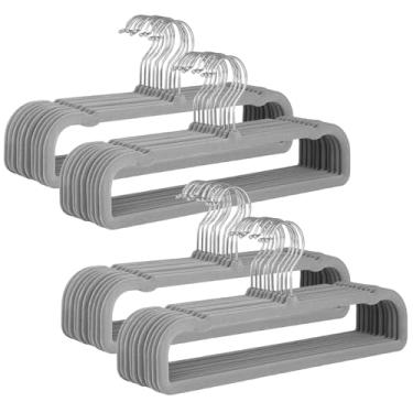 Imagem de Cabides de veludo, design fino que economiza espaço, superfície flocada antiderrapante com ganchos de metal giratórios, ideal para vários tecidos, maximiza a organização do armário (cinza - 40 peças)