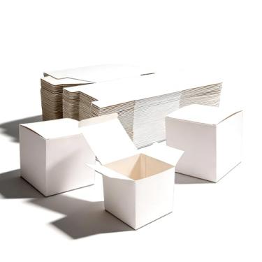 Imagem de AKAZA Pacote com 100 caixas de presente brancas, caixa de enfeite de 10 x 10 x 10 cm para embrulho de presente, lembrancinhas de festa, doces - casamento, aniversário, Natal, pedido de damas de honra