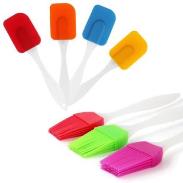 Imagem de Kit com 1 Espátula e 1 Pincel Culinário De Silicone Para Pães E Bolos 