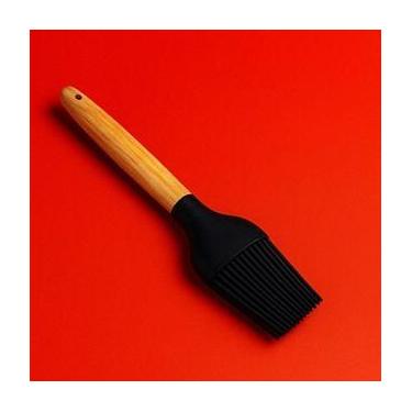 Imagem de Pincel Culinário de Silicone com Cabo de Madeira  Resistente, Moderno 