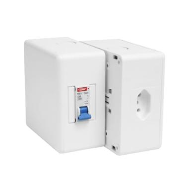 Imagem de CAIXA VERSÁTIL DISJUNTOR MONOPOLAR 20A E TOMADA 2P+T 20A/250V – FAME