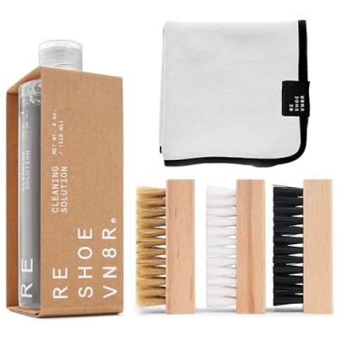 Imagem de RESHOEVN8R Kit essencial de limpeza de sapatos – solução de 118 ml, 3 escovas, toalha de microfibra – seguro para camurça, couro, lona, malha – até 50 limpezas