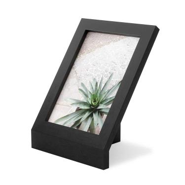 Imagem de Porta Retrato Podium 14X18 cm Madeira Preta Umbra