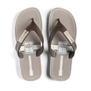 Imagem de Sandália Masculina Chinelo de dedo Masculino Mônaco cor Cappuccino Bege – Conforto, Estilo, Urbano Solado Antiderrapante. (Preto, BR, Adulto, Numérico, 40)