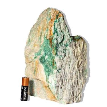 Imagem de 01 Jadeita Pedra Pé Serrado Natural 2 a 3Kg 15 a 20cm Tipo C - Cristai