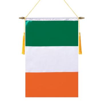 Imagem de TMHTMH Bandeira de parede da Irlanda de 45,7 x 30,5 cm, poste de madeira para pendurar e acabamento acetinado duplo, bandeira irlandesa, para sala de casa, sala de aula escolar, clube e porta