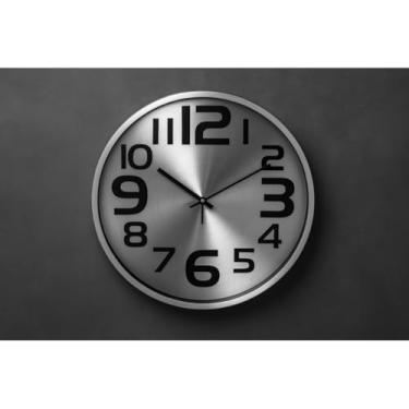 Imagem de Relógio de Parede Analógico Prateado, Números Grandes Design Moderno