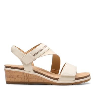 Imagem de Clarks Sandália feminina Kacha Wave Wedge, Couro creme, 38