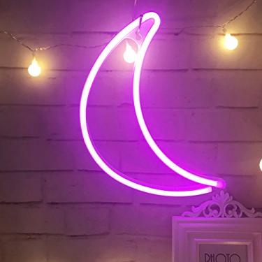 Imagem de QiaoFei Luminária decorativa Crescent Moon Neon Light, LED Moon Sign Shape Decor Light, Decoração de parede para Natal, Festa de aniversário, Quarto de crianças, Sala de estar, Decoração de festa de casamento (Rosa roxo)