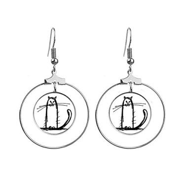 Imagem de Brincos pequenos de gato sorrindo sentado, linha preta, argola pendurada, joia circular