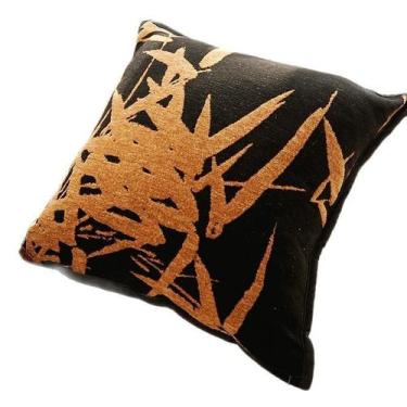 Imagem de Capa de travesseiro vintage bordada floral em creme de alta qualidade 