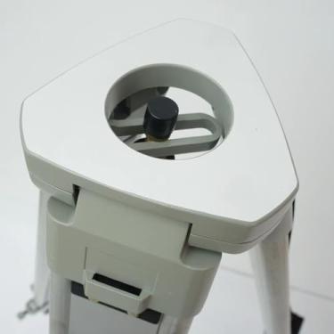 Imagem de Teodolito de nível automático GNSS RTK de bloqueio duplo de alumínio, equipamento de levantamento portátil com tripé e haste de prisma, precisão de 1 mm