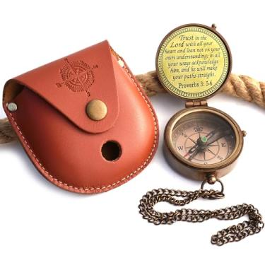 Imagem de Trust in The Lord with All Your Heart-Proverbs 3: 5-6 Bússola gravada, presente de confirmação, presentes religiosos, presentes missionários, presentes cristãos para homens, presentes católicos, presentes de dia de formatura, bússola de latão