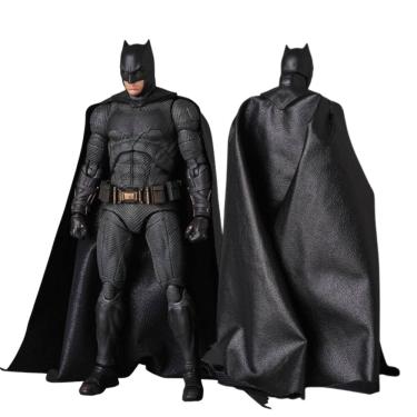 Imagem de Boneco Batman 16cm Articulado e acessorios Action Figure MAF056