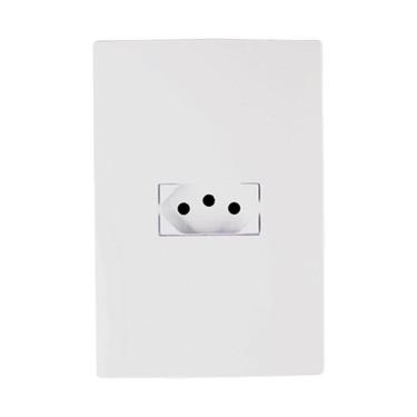 Imagem de Tomada Ilumi I9 2P+T com Placa 10A 250V
