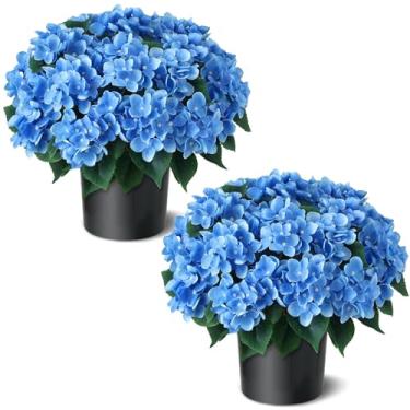 Imagem de FOTEEWL Árvores de topiaria de flor de hortênsia artificial – 2 conjuntos de plantas em vaso de flores de seda sintética, arbusto de hortênsia artificial resistente a UV para porta da frente, fazenda