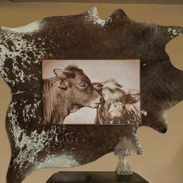 Imagem de Easycozy Tapete de couro sintético com estampa de vaca: 8 x 10 cm, couro bovino sintético, estampa de vaca espessa para quarto, sala de estar, decoração de escritório em casa