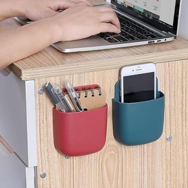 Imagem de Suporte autoadesivo para controle remoto sem perfuração, suporte de controle montado na parede com slot de carregamento de telefone para escritório em casa, cinza