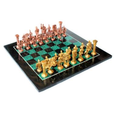 Imagem de Conjunto de tabuleiro de xadrez colecionável de 38 cm x 38 cm feito com mármore preto, malaquita + peças de latão romano (entrega em 7 dias)