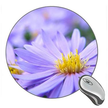 Imagem de Mouse pad macro redondo com pétalas de flores roxas, mouse pads personalizados para jogos