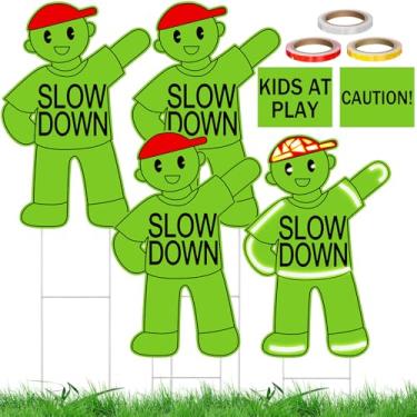 Imagem de Weysat 4 peças de placa de segurança Kids at Play com estaca de metal 38 x 30 cm, placa de aviso de cuidado lenta com fita adesiva de decoração refletiva DIY para gramado de rua, bairros, quintal