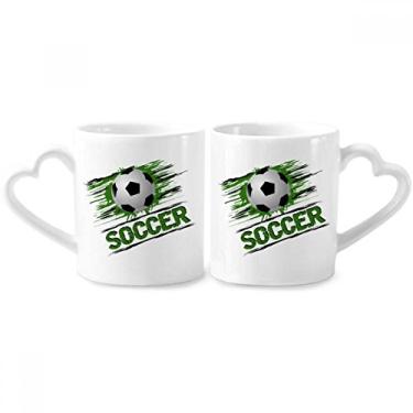 Imagem de Conjunto de canecas de porcelana para casais de futebol americano verde com alça de coração