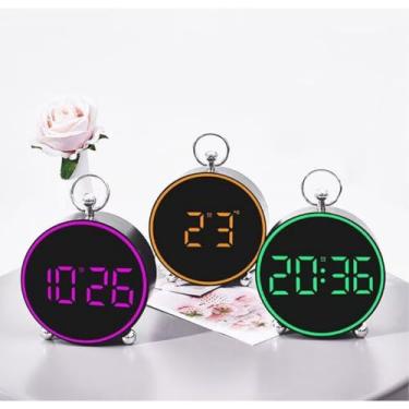 Imagem de Relógio de Mesa Digital LED com Despertador, Data e Temperatura - Exibição Clara de Dia e Noite, Ideal para Quarto, Escritório e Casa (Cor aleatória)