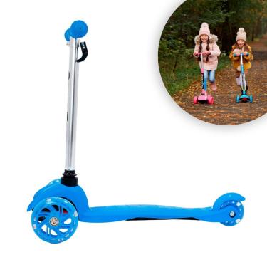 Imagem de Patinete Infantil Regulável 3 Rodas com Led Até 40kg Azul GXM com Guidão Ajustável e Freio Traseiro