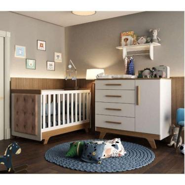 Imagem de Conjunto para Quarto de Bebê com Cômoda de Bebê Berço com Capitone e Prateleira Retrô Móveis Peroba Branco Brilho/Carvalho/Pena Areia