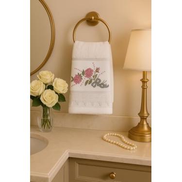 Imagem de Toalha de Rosto, Algodão, Branca com Bordado Ramo de Rosas