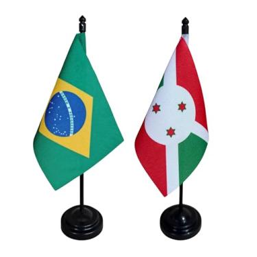 Imagem de Kit Bandeiras de Mesa Brasil e Burundi, 26cm Altura, 18x11cm, Tecido Oxford, Base Plástica, Multicolorido, para Escritório, Eventos e Decoração