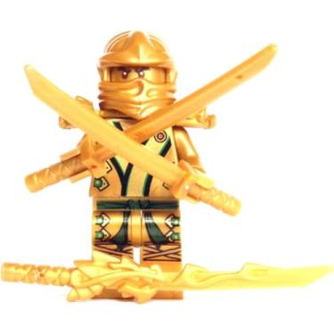Imagem de LEGO Ninjago - The GOLD Ninja with 3 Weapons