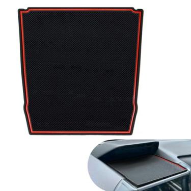 Imagem de MOXRUQ Tapete de painel de silicone, design de grade 3D tapete de painel antiderrapante interior, capas de painel de carro compatíveis com Subaru Crosstrek/Impreza 2018-2023, Forester 2019-2024