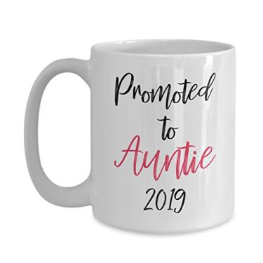 Imagem de Promoted to Auntie 2019 – Xícara de café – Canecas de tia – Ideia de presente de mordaça – Caneca de anúncio de gravidez para tia