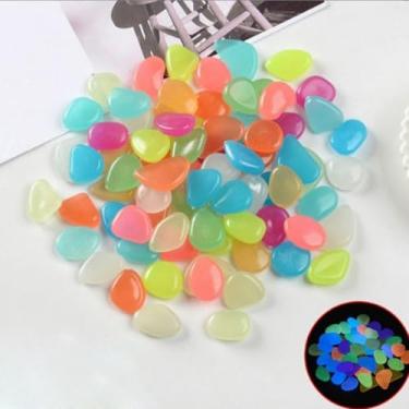 Imagem de QFYFGYT Seixos decorativos luminosos, pedras coloridas, cerca de 2,5 cm de tamanho, para jardins e aquários (200 peças)