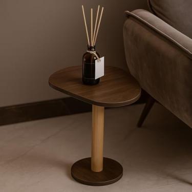 Imagem de Mesa de Canto Orgânica com Pés Palito – MDF com Acabamento Fosco, Estilo Retrô e Moderno (UNITARIA MALAGA DE 50 CM)