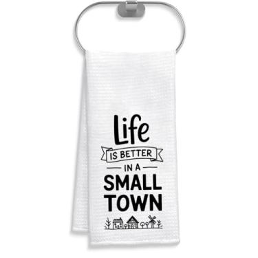 Imagem de Toalha de cozinha Life is Better in A Small Town - Presentes de aniversário exclusivos para fãs de casas de fazenda e vida - Presente para amigos e familiares - Toalhas de cozinha macias e absorventes
